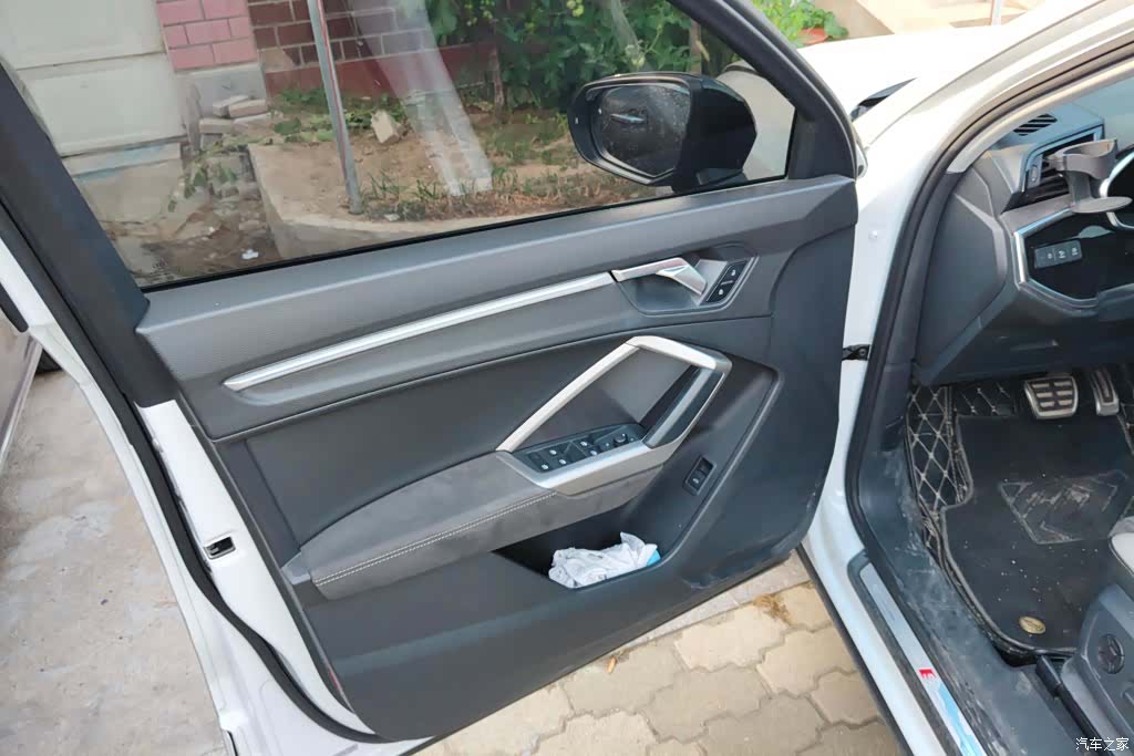 Audi Q3, 2022 7