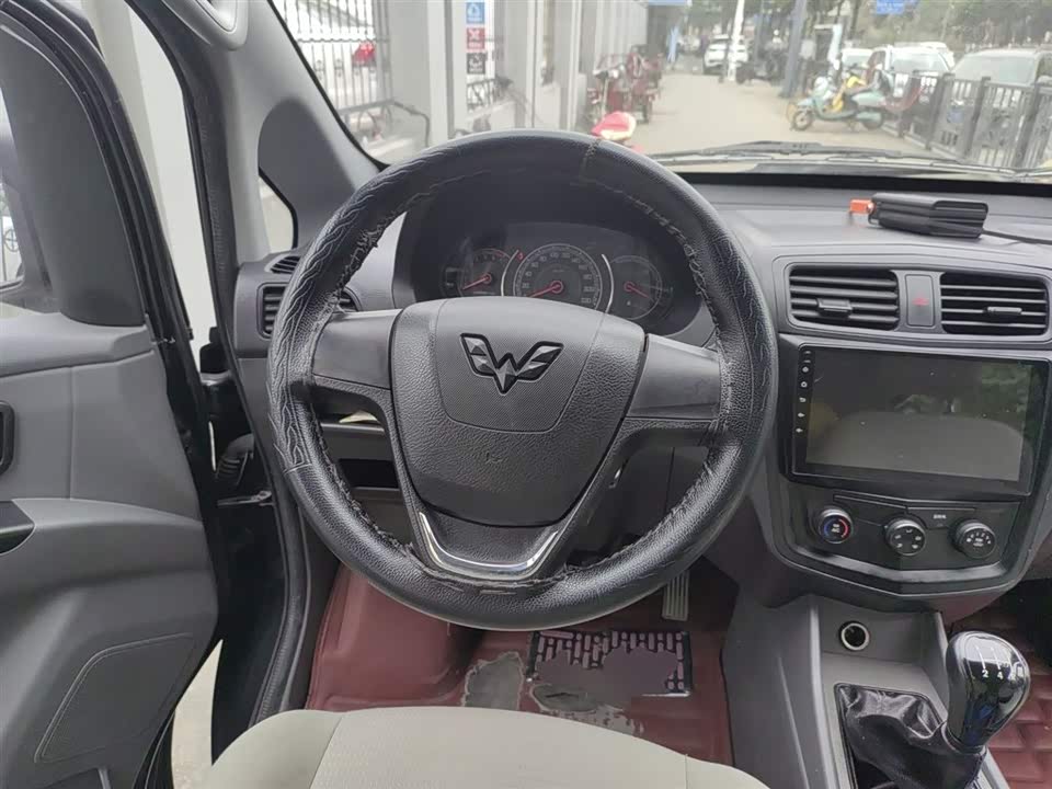 Wuling Wuling Journey Classic