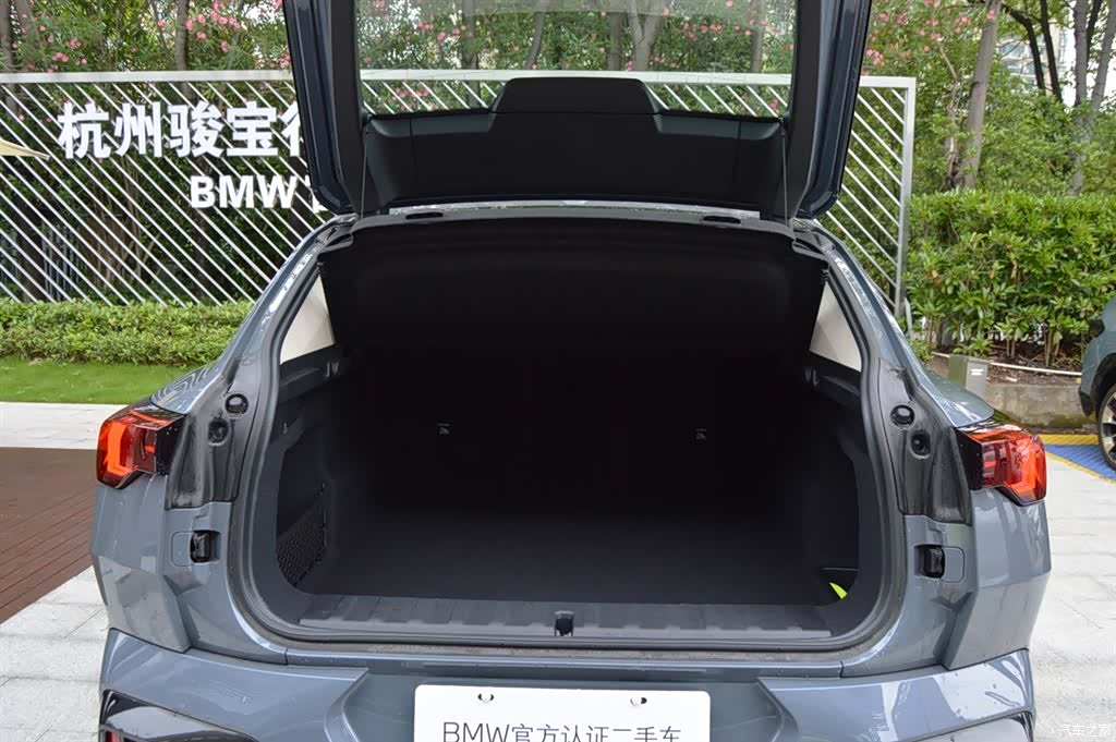 BMW X2, 2025 13