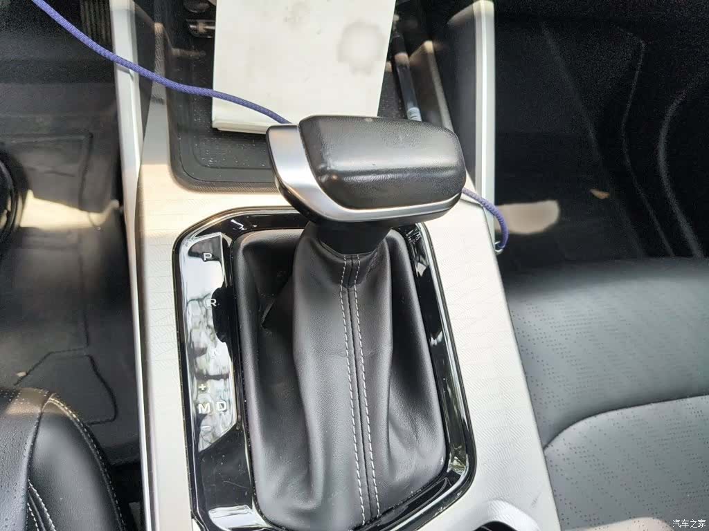 Geely Emgrand, 2023 7