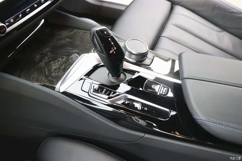 BMW 6 Series GT, 2024 15