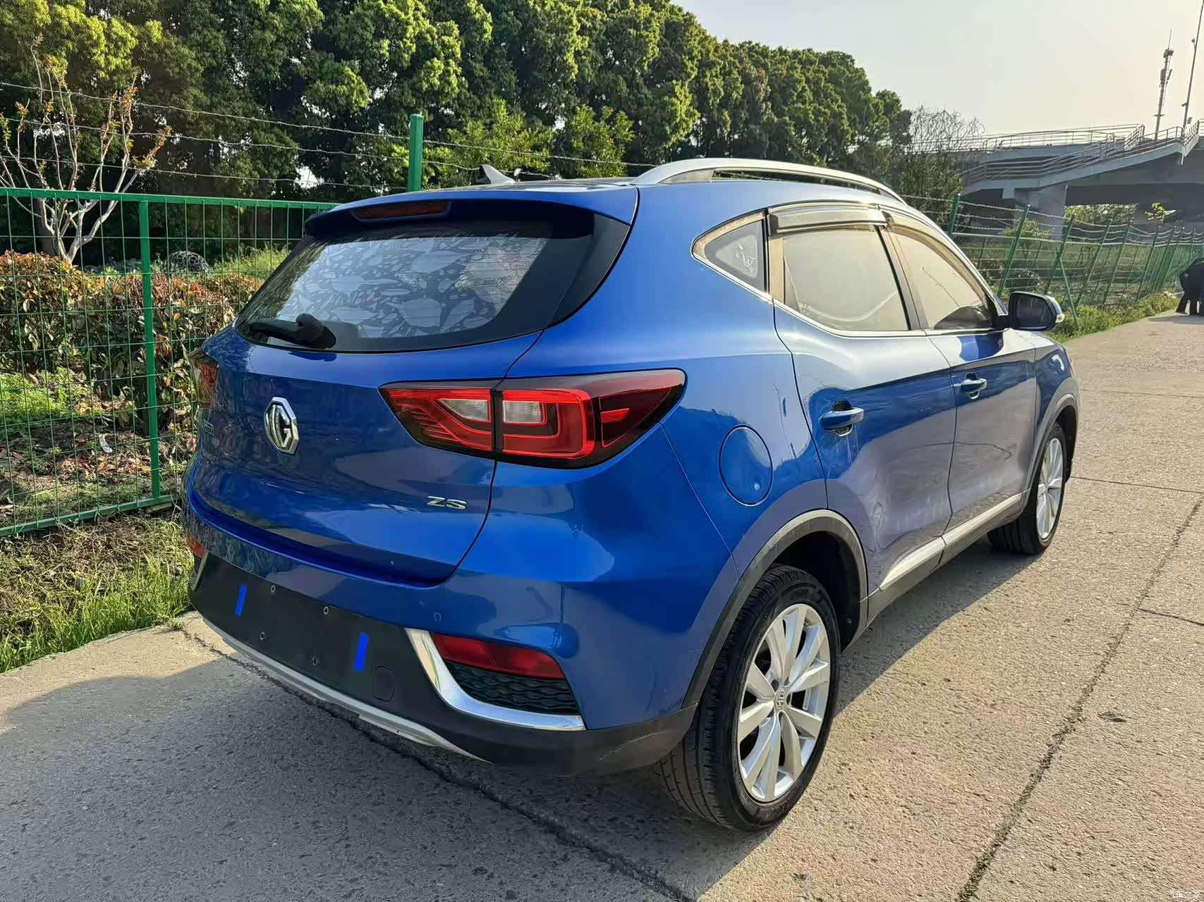 MG ZS, 2018 15