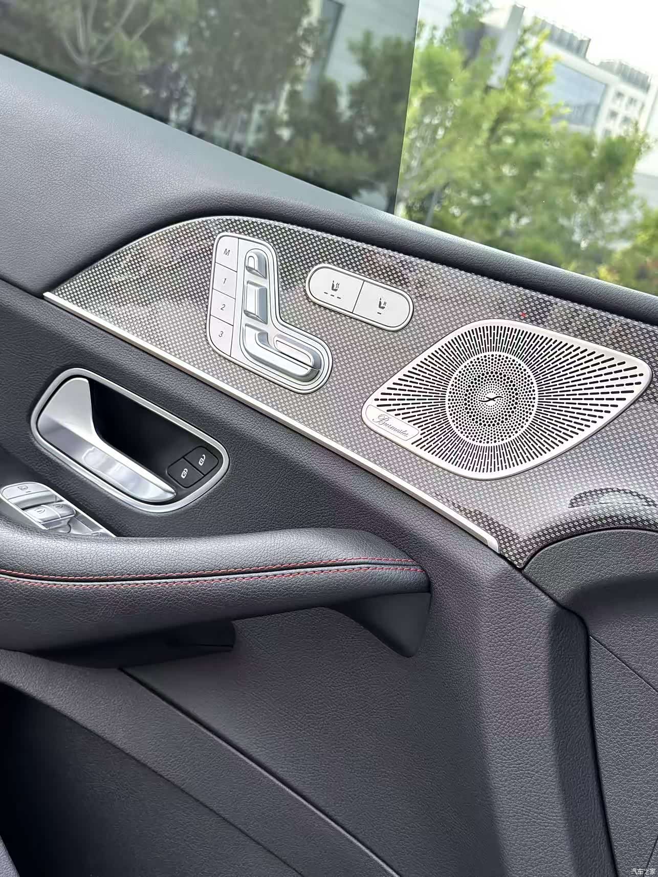 Mercedes-Benz GLE, 2022 11