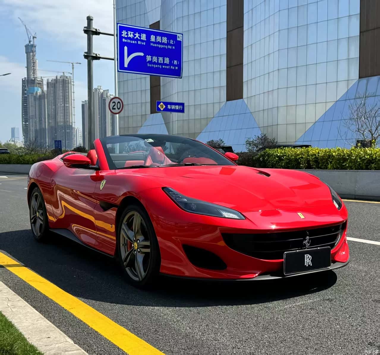 Ferrari Portofino, 2019 2