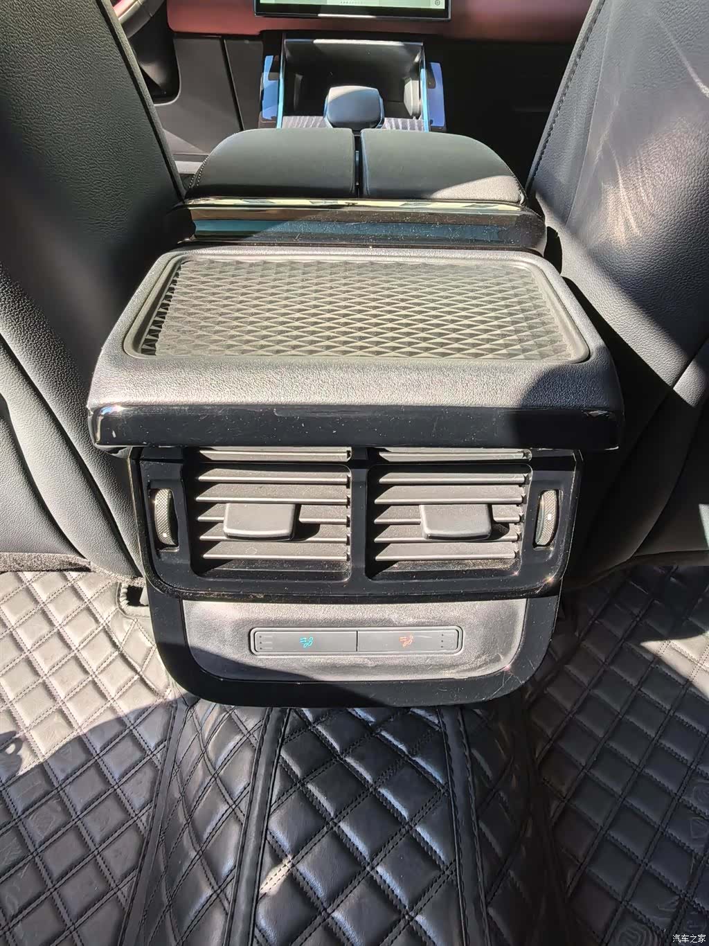 Land Rover Range Rover, 2025 11
