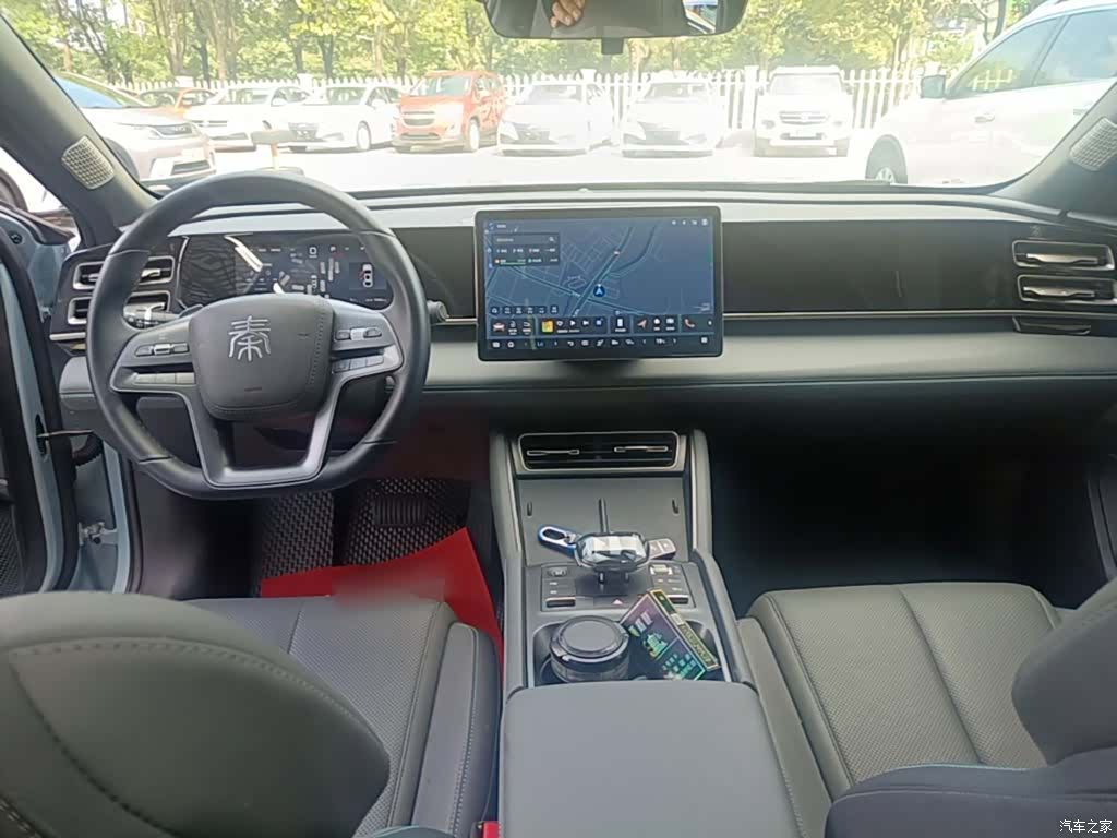 BYD Qin, 2025 10