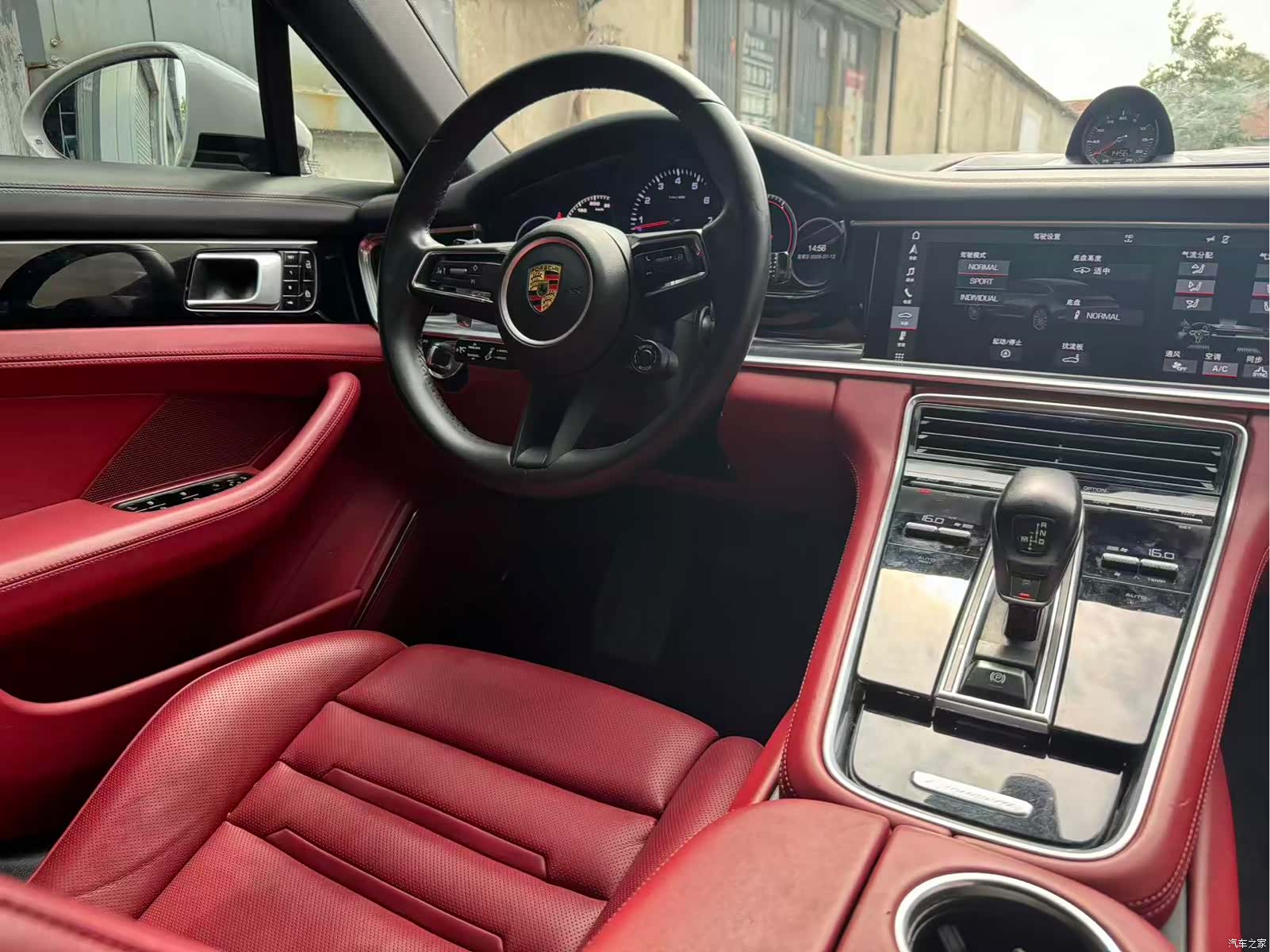 Porsche Panamera, 2019 4