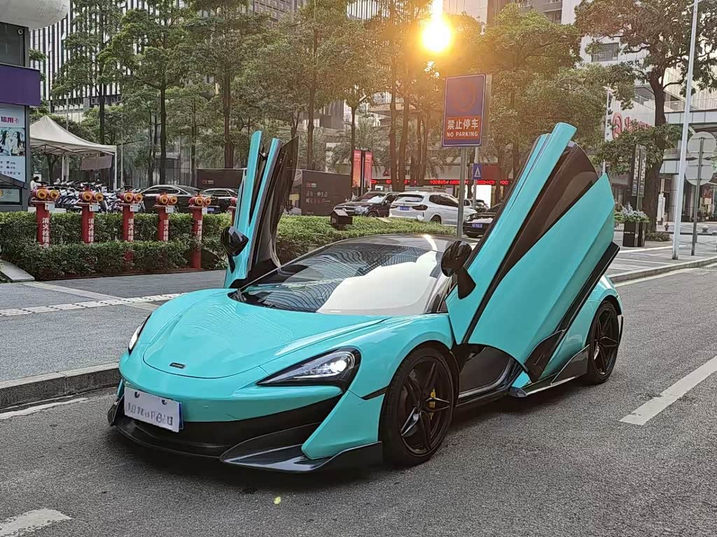 McLaren 540C 2015 3.8T Coupe