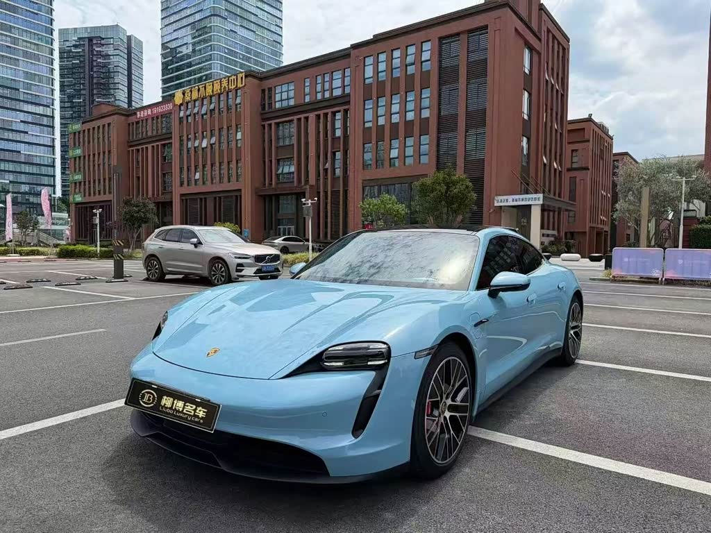 Porsche Taycan