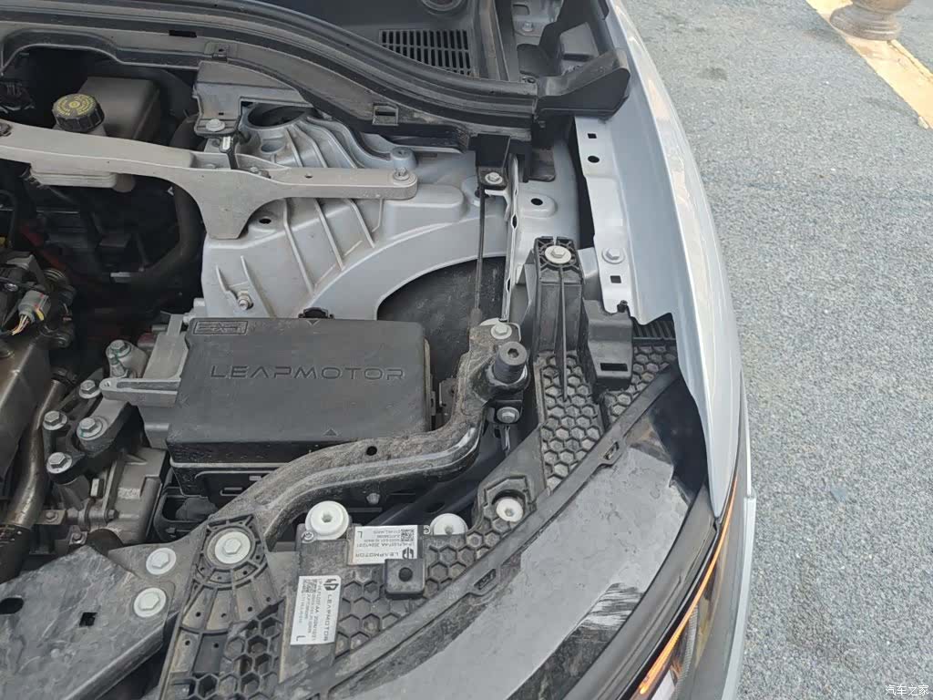 Leapmotor C11, 2025 23