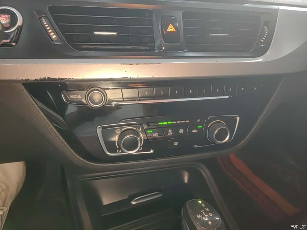 BMW 1 Series, 2018 13