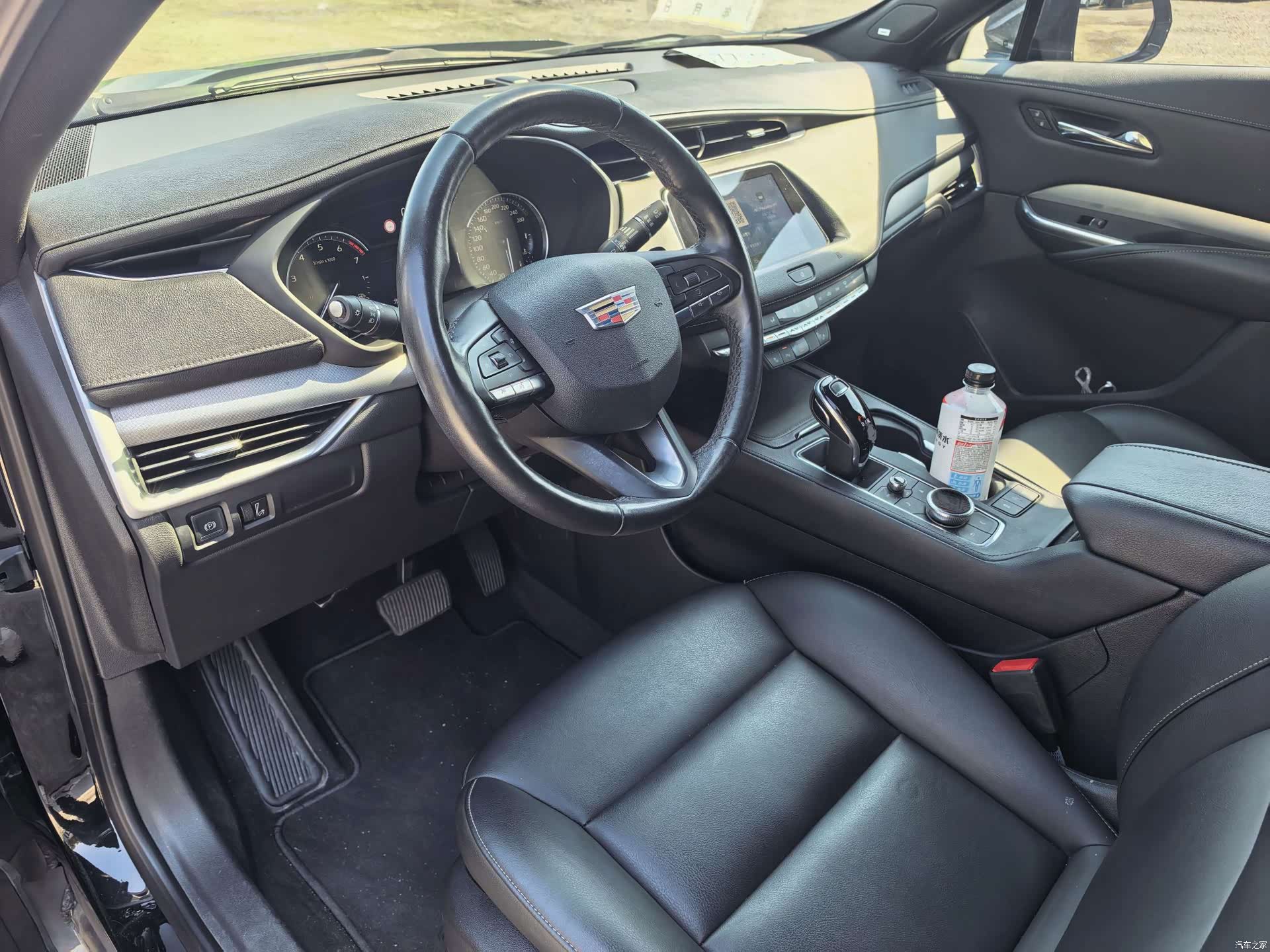 Cadillac XT4, 2020 4