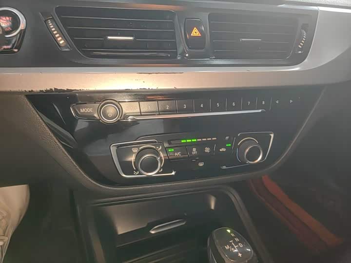 BMW 1 Series 2018 118i Style
