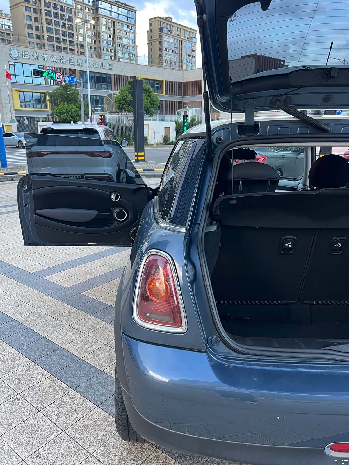 Mini Cooper, 2010 13