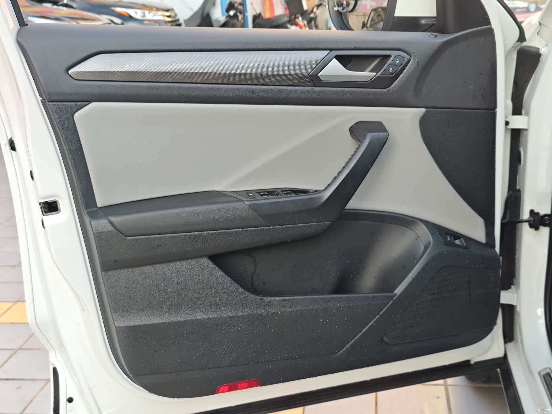 Volkswagen T-ROC, 2024 11