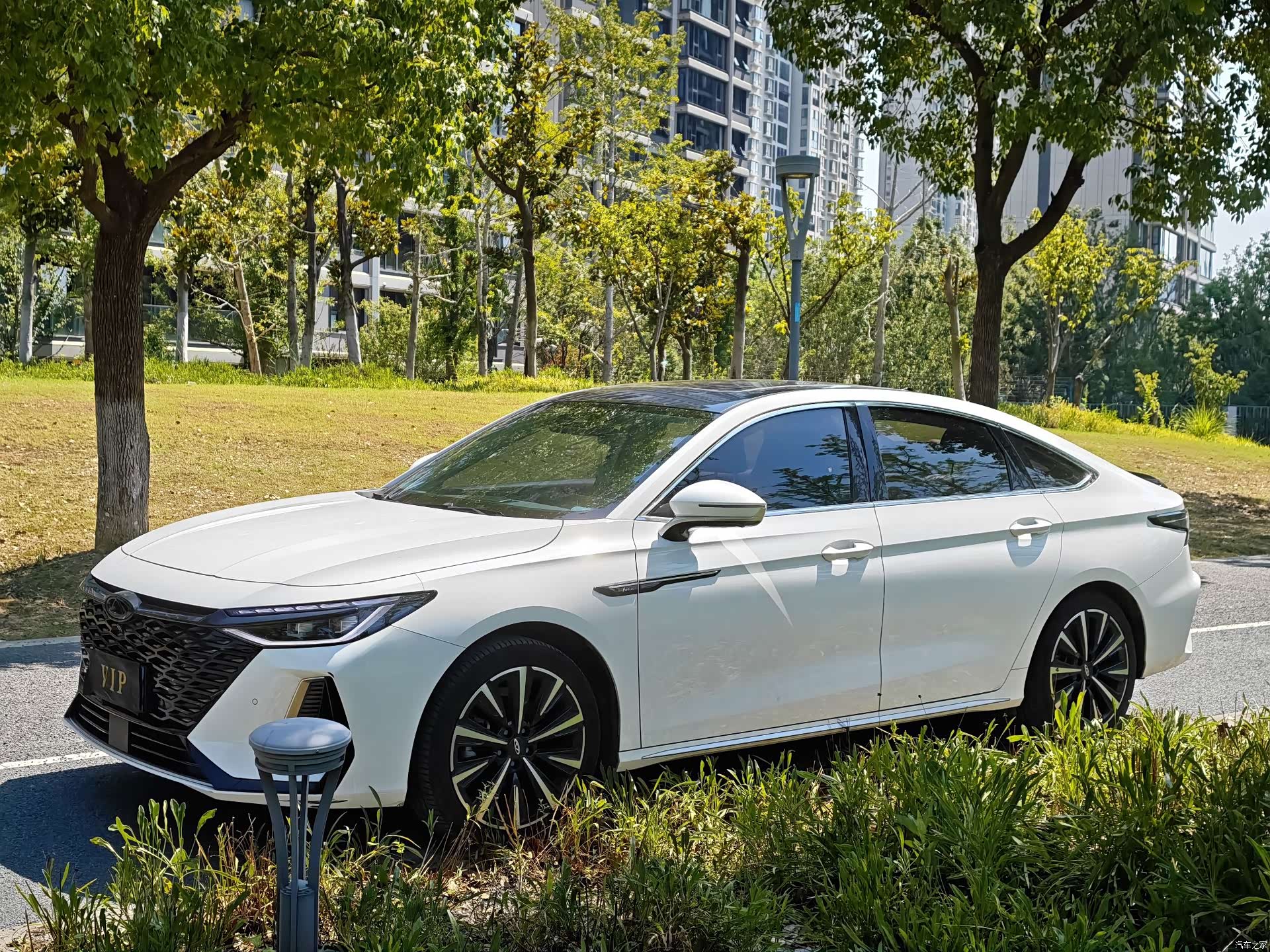 Chery Arrizo 8, 2023 1