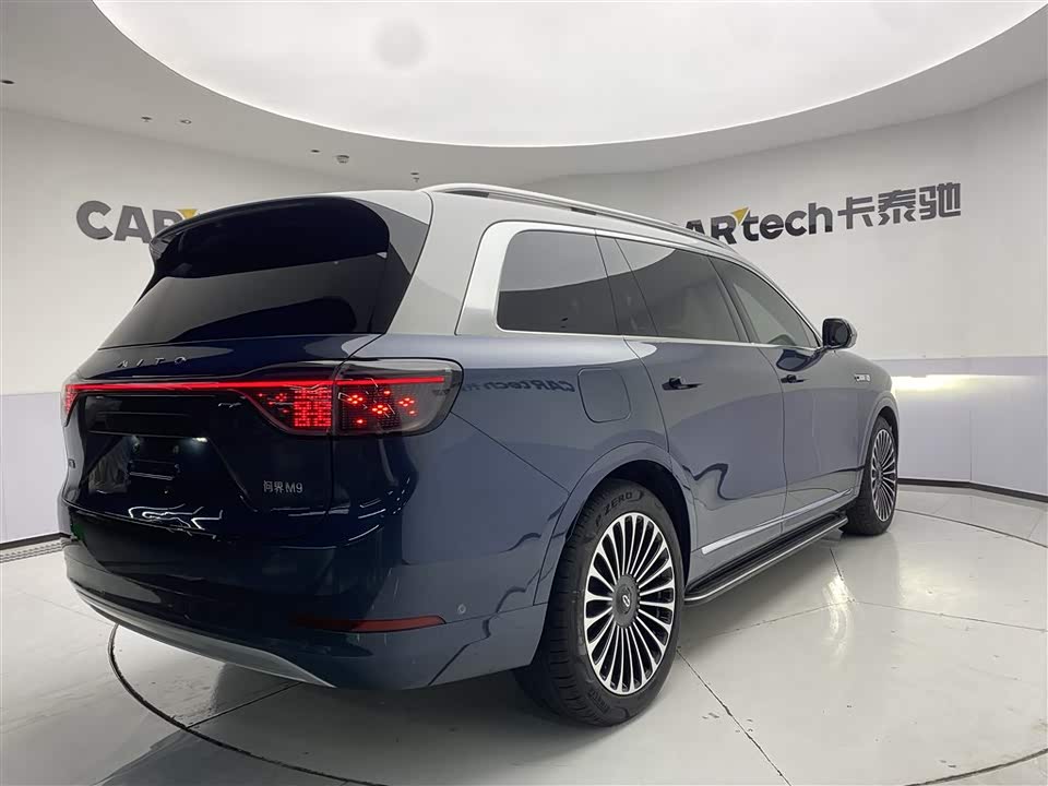 AITO Ask the world M9