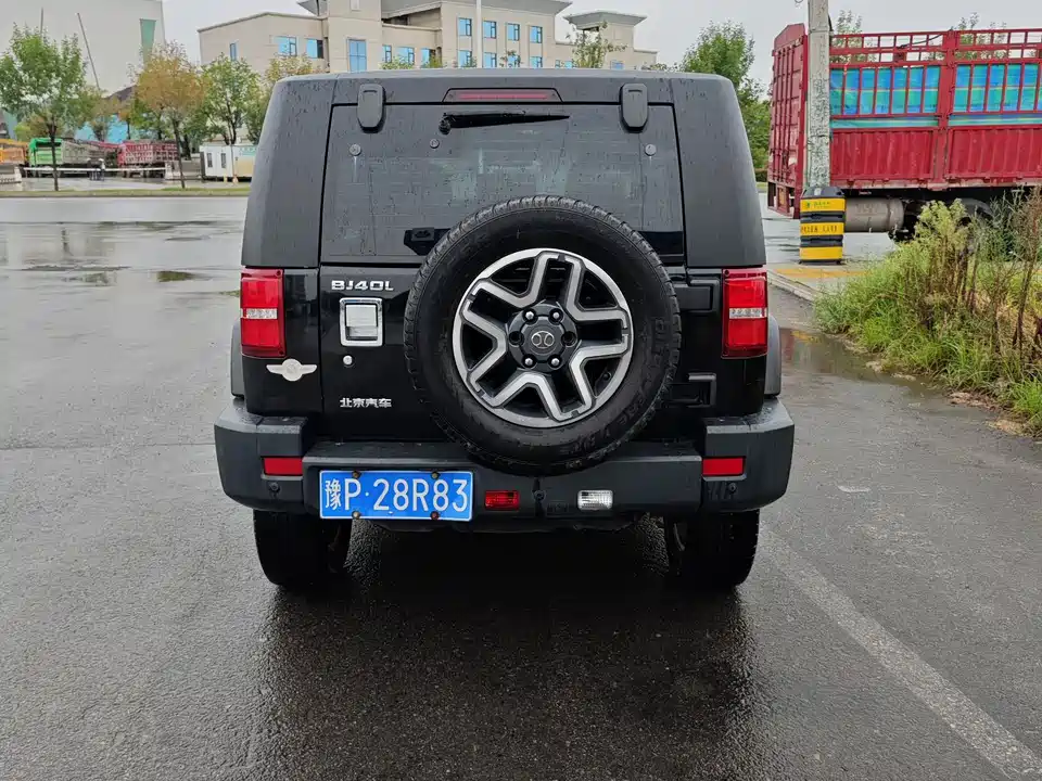 Beijing BJ40