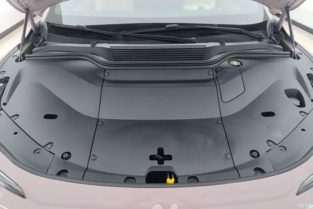 NIO L60, 2025 10