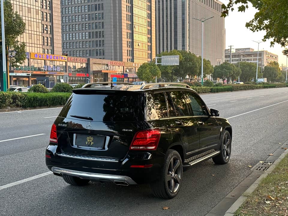 Mercedes-Benz GLK class