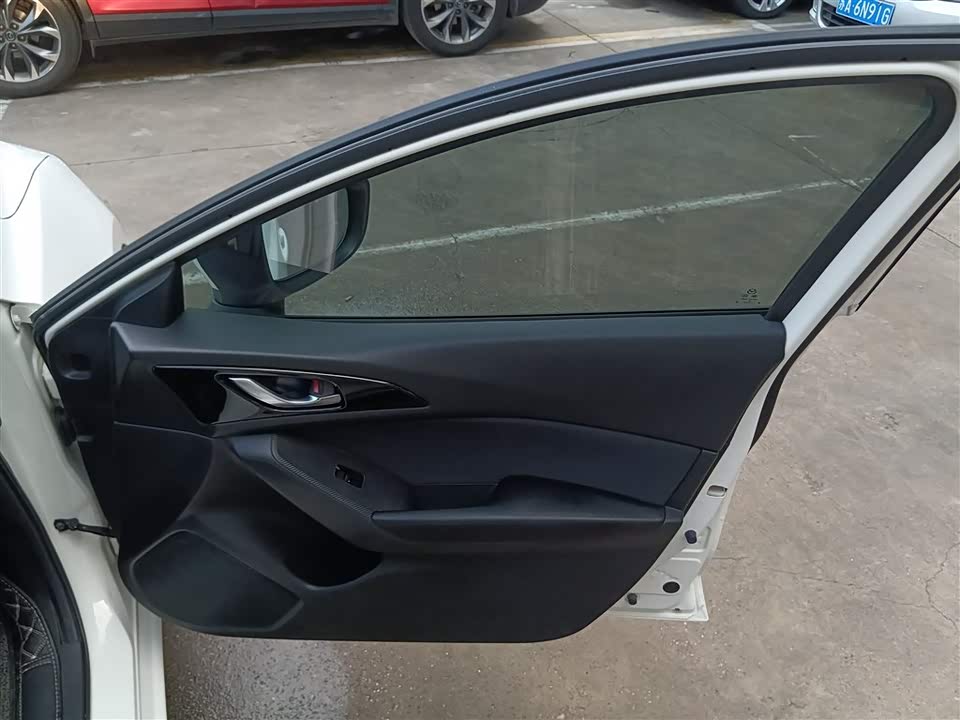 Mazda 3 Angkesaila Mazda 3 Angkesaila