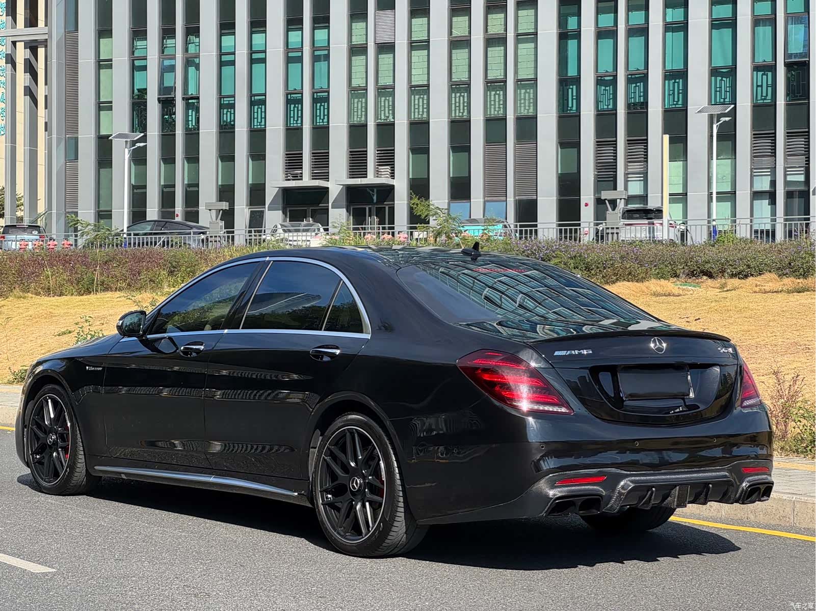 Mercedes-Benz S-Class, 2015 21