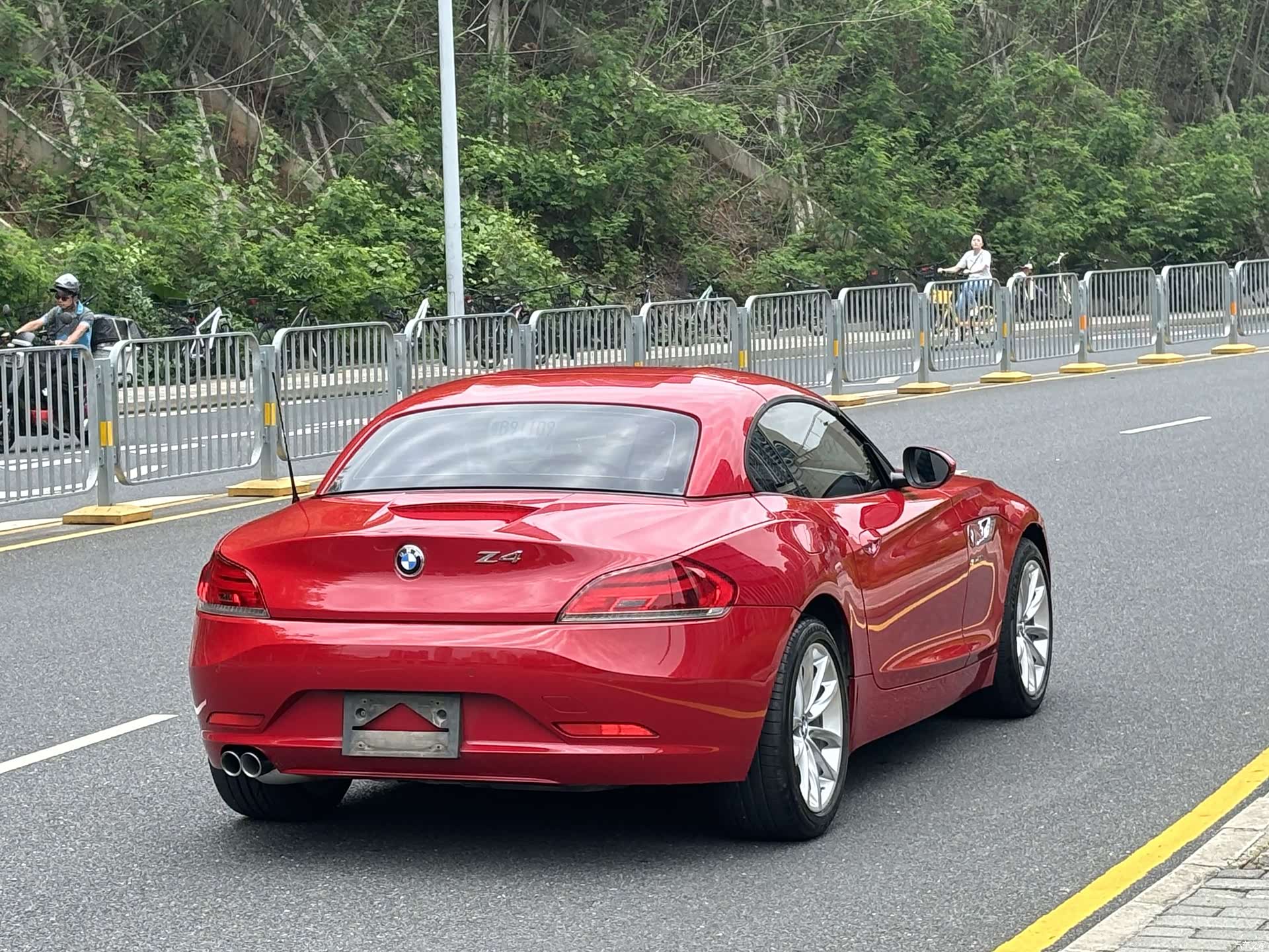 BMW Z4, 2014 27