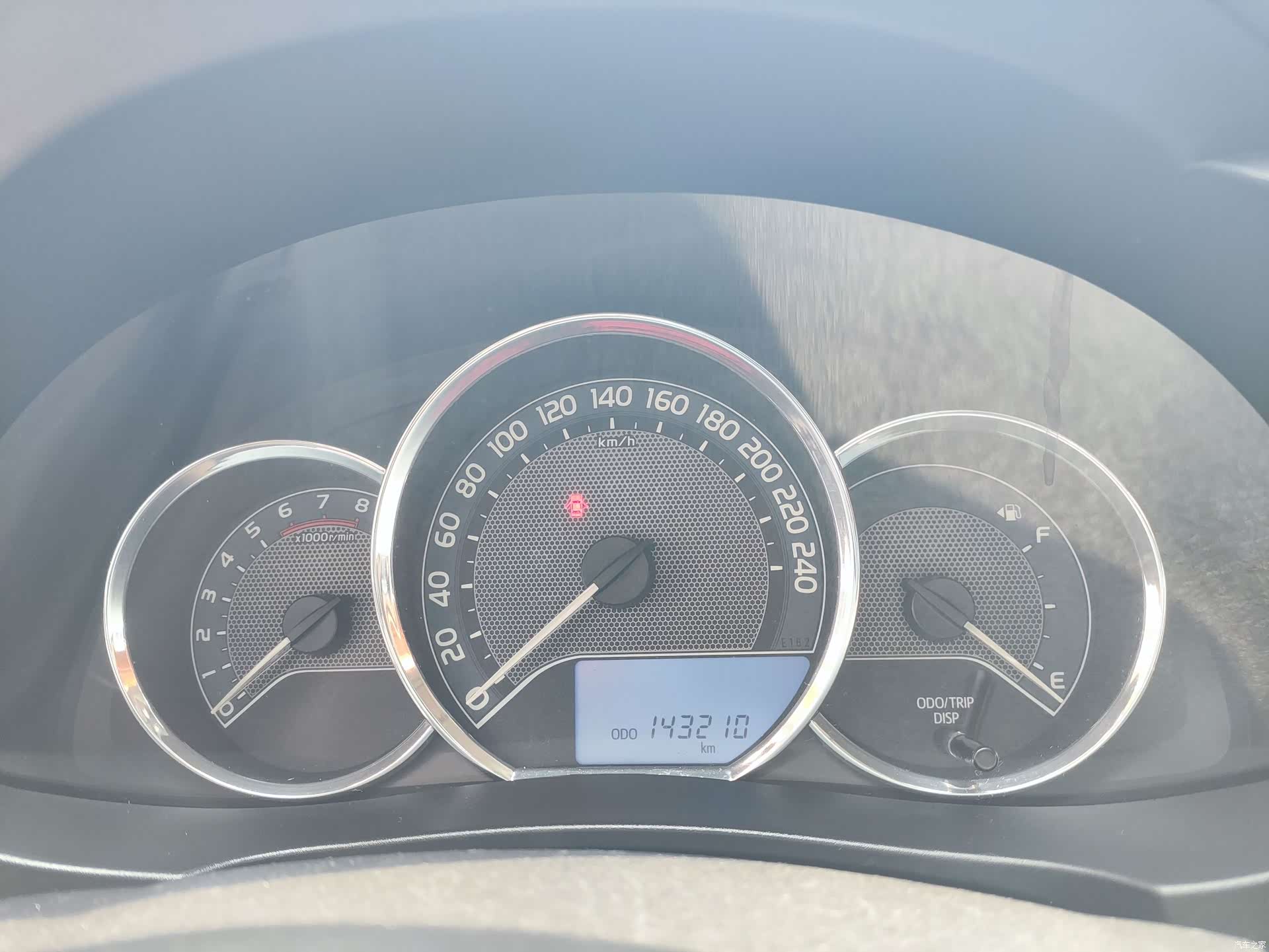 Toyota Corolla, 2016 18