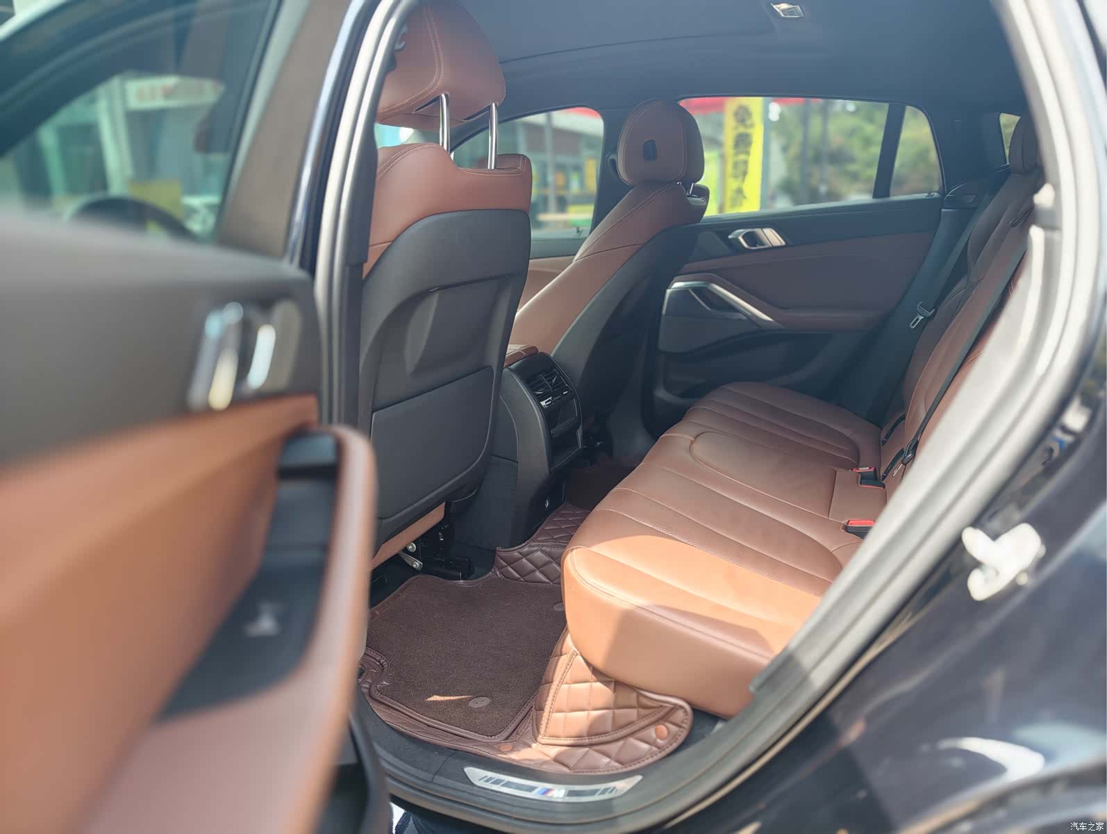 BMW X6, 2020 12