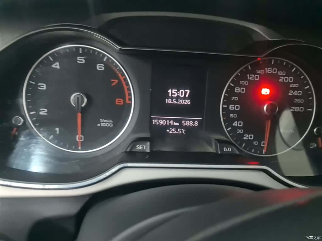 Audi A4L, 2015 12