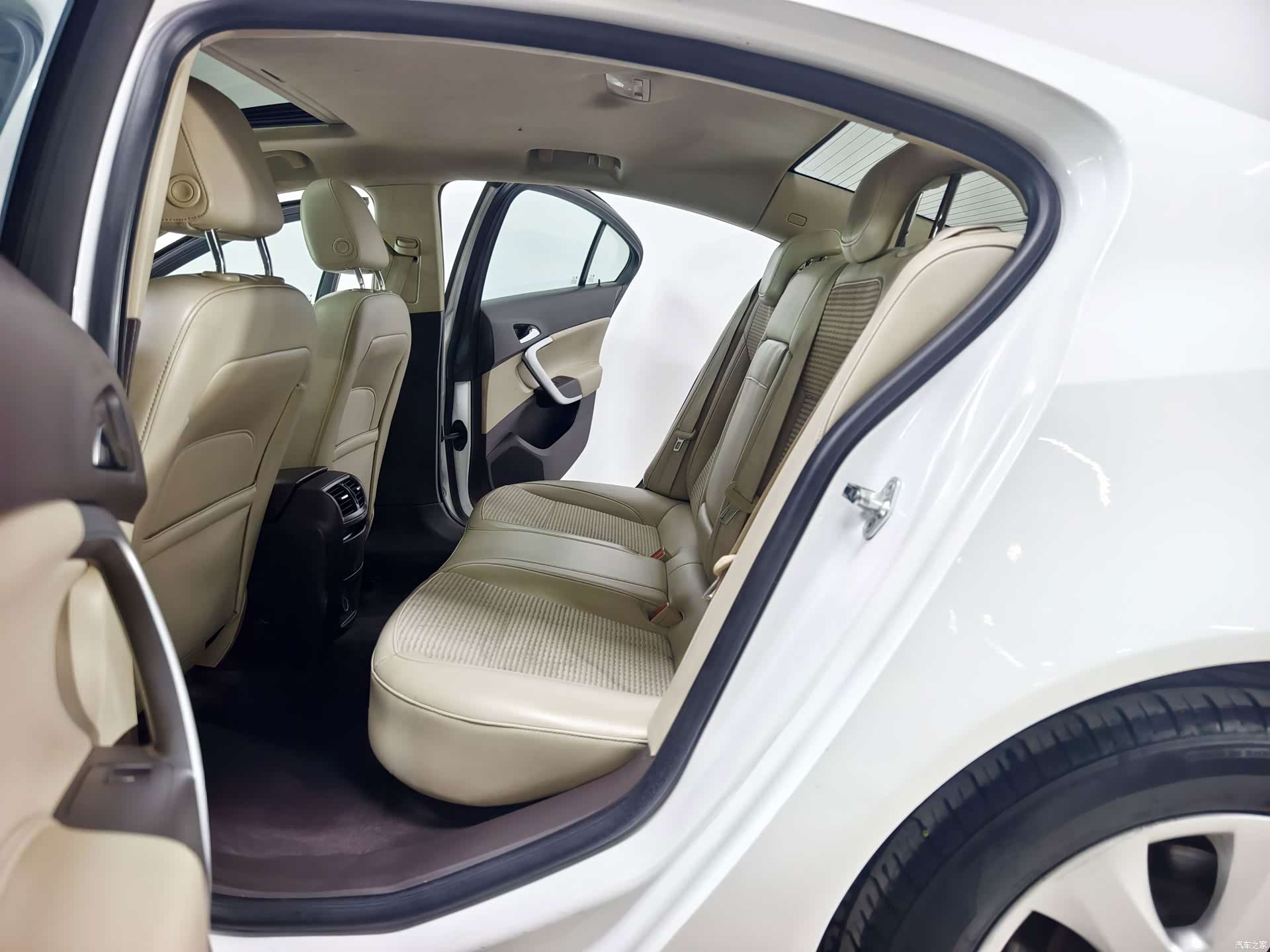 Buick Regal, 2016 13