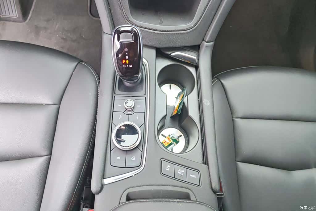 Cadillac XT6, 2021 16