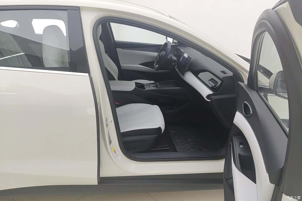 BYD Seal, 2025 8