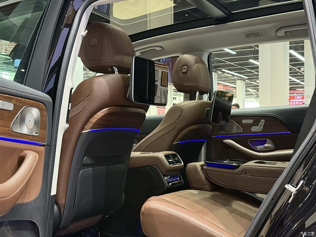 Mercedes-Benz GLS, 2024 25