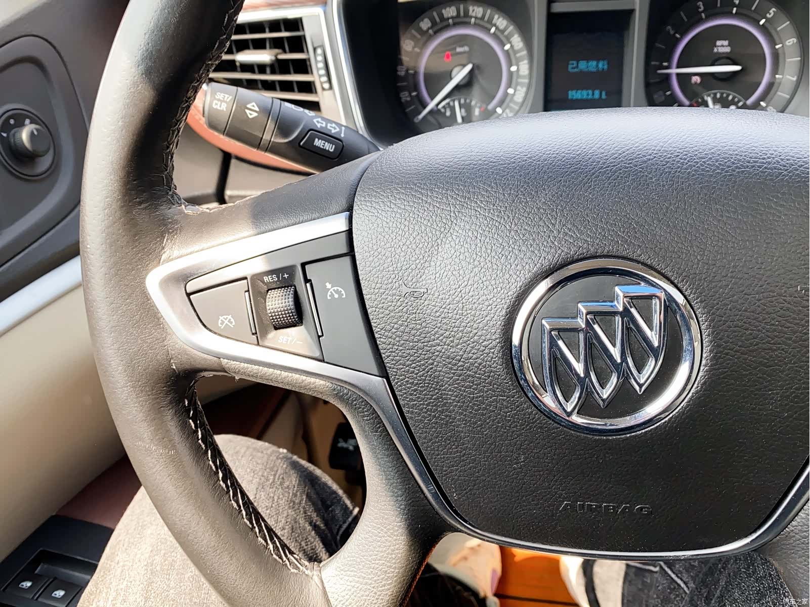 Buick GL8, 2019 15