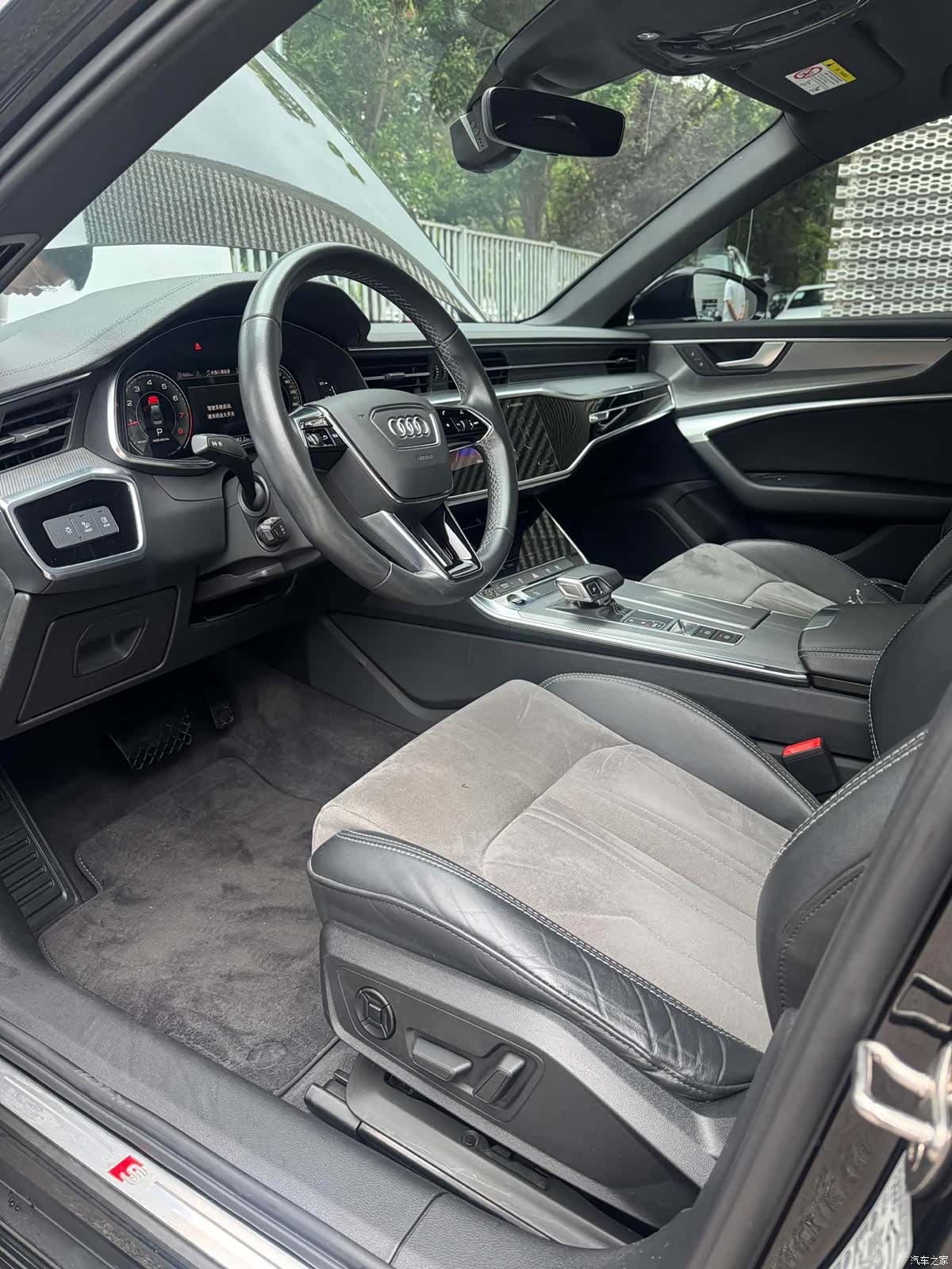 Audi A6L, 2022 9