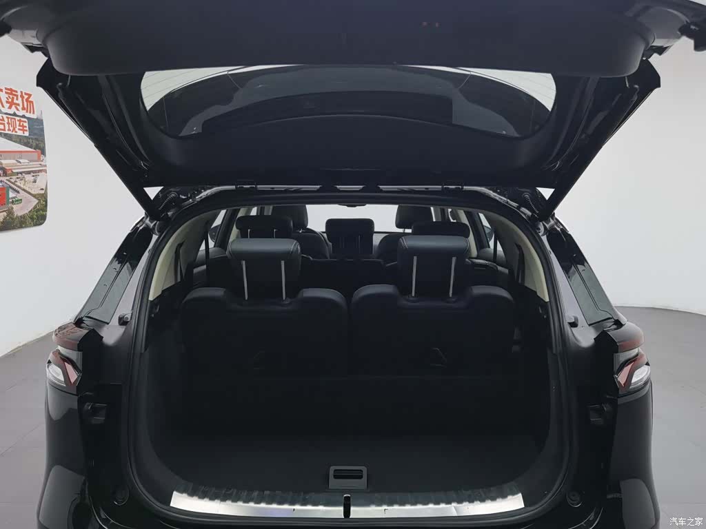 BYD Tang, 2018 16