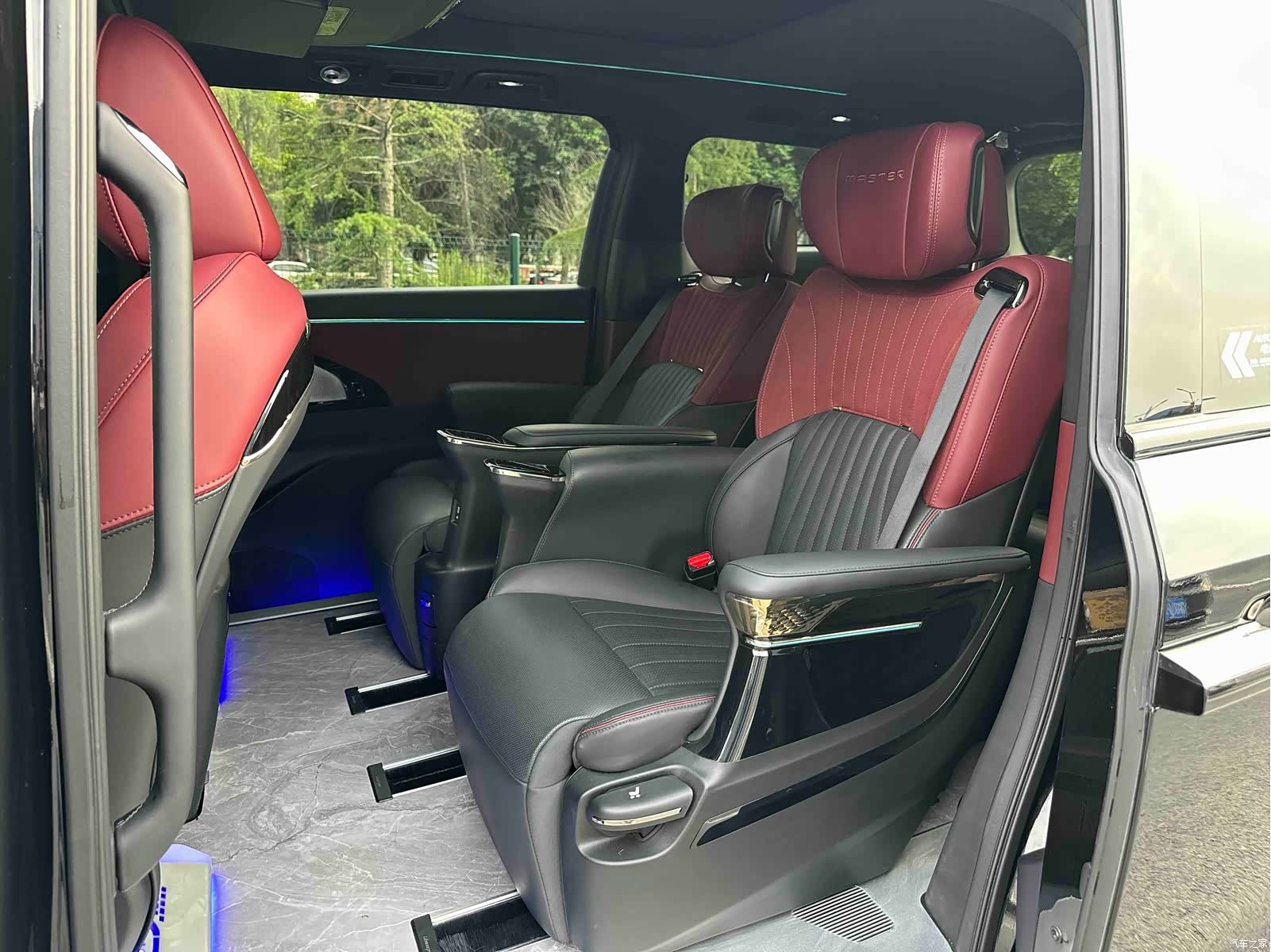Trumpchi M8, 2025 17
