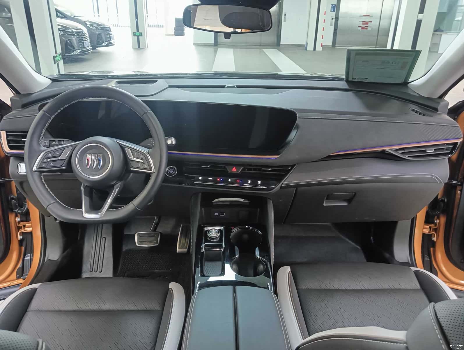 Buick Envision, 2025 10