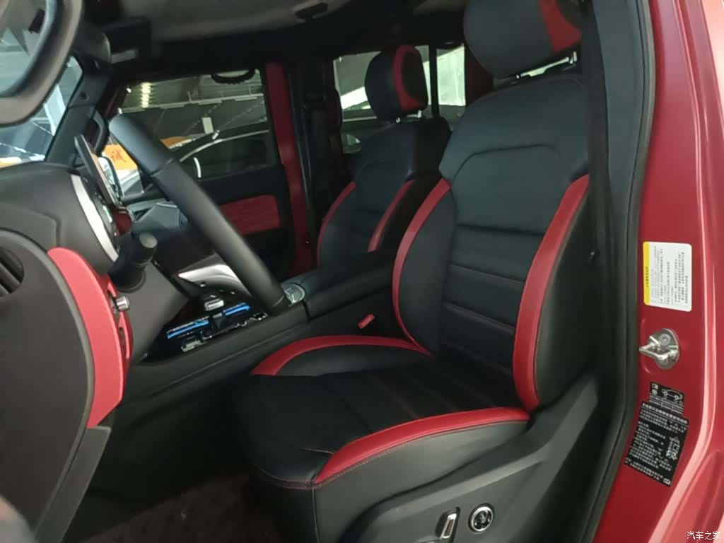 BAIC BJ40, 2025 15
