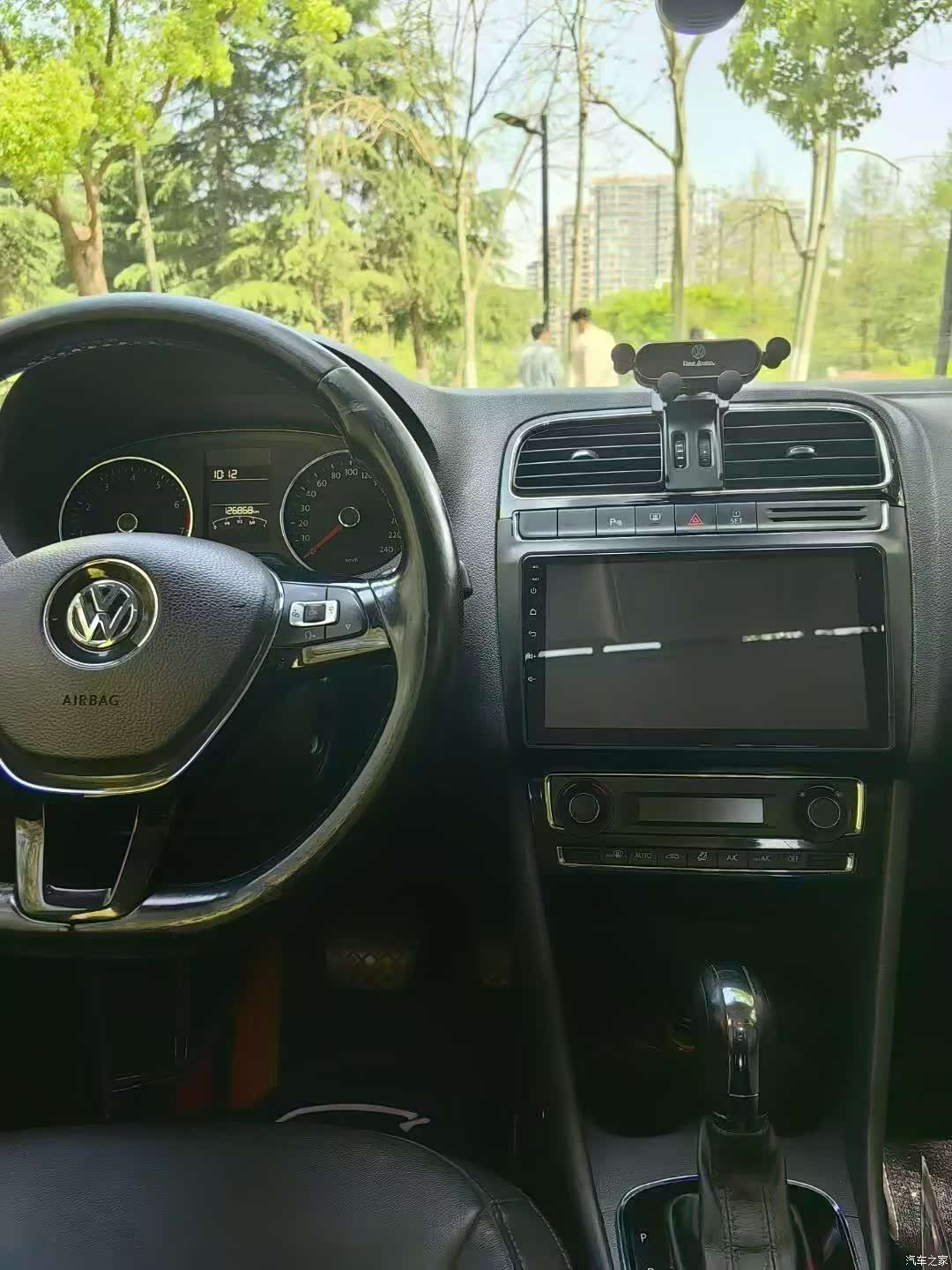 Volkswagen Polo, 2015 6