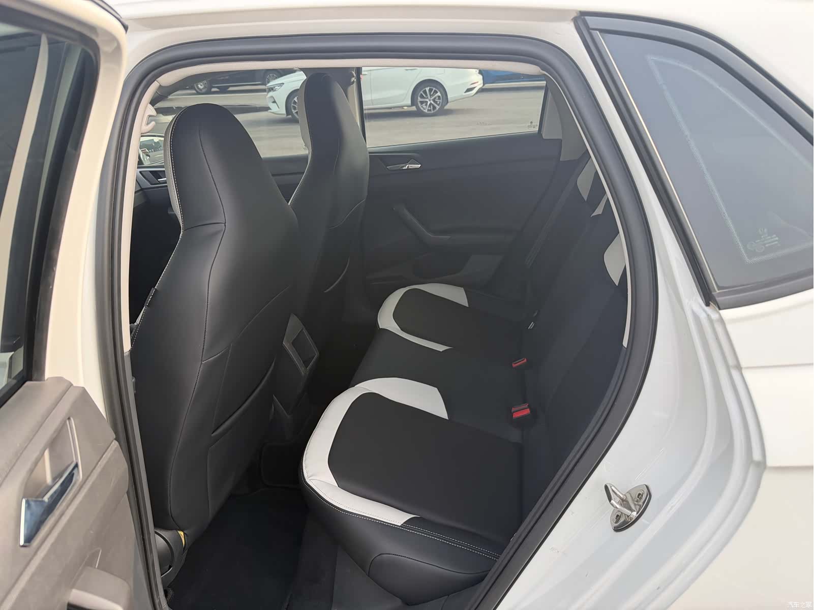 Volkswagen Polo, 2020 10