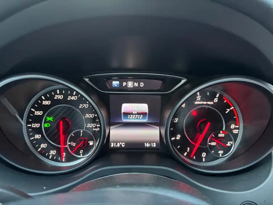 Mercedes-Benz CLA AMG