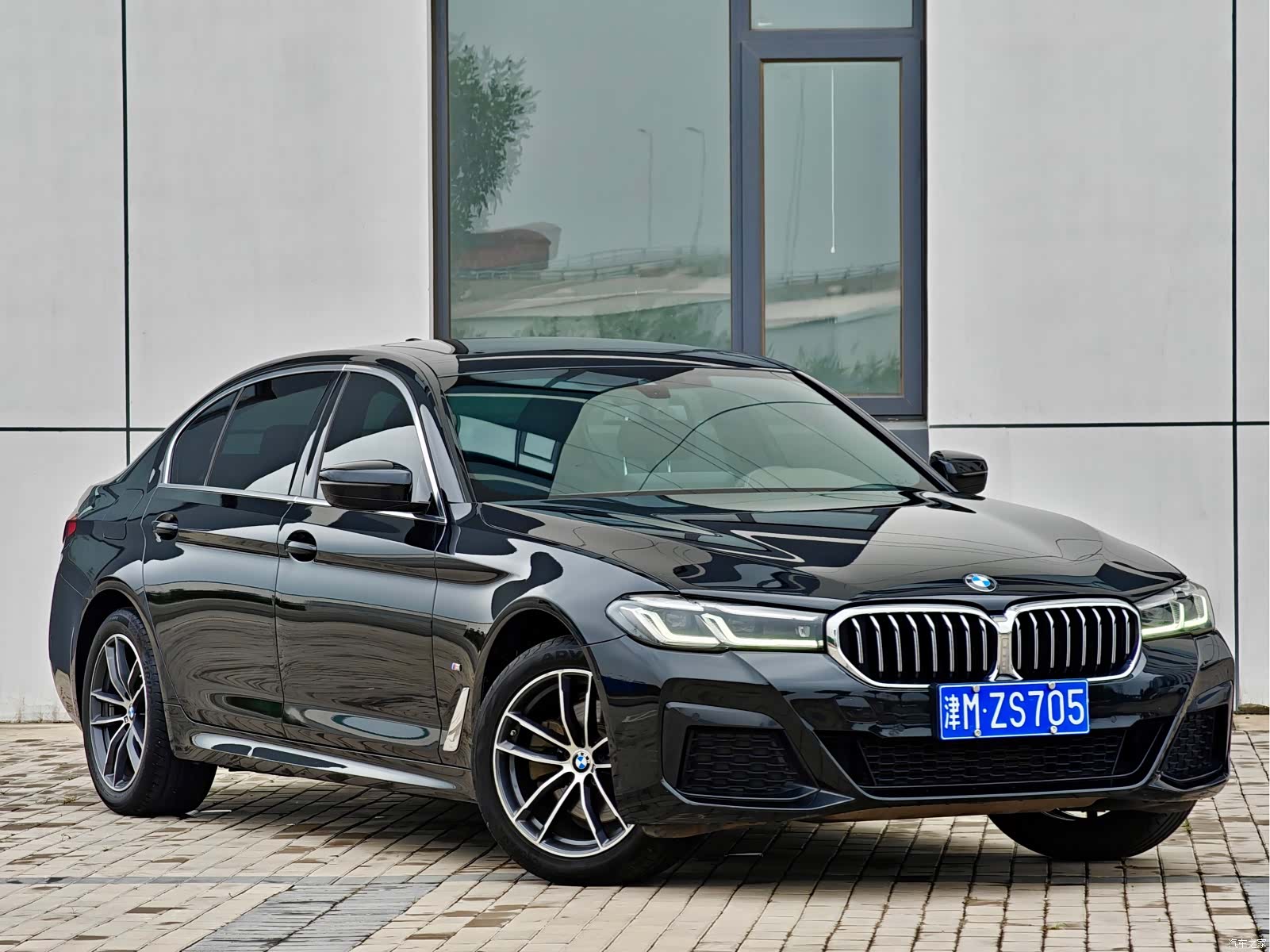 BMW 5 Series, 2021 3