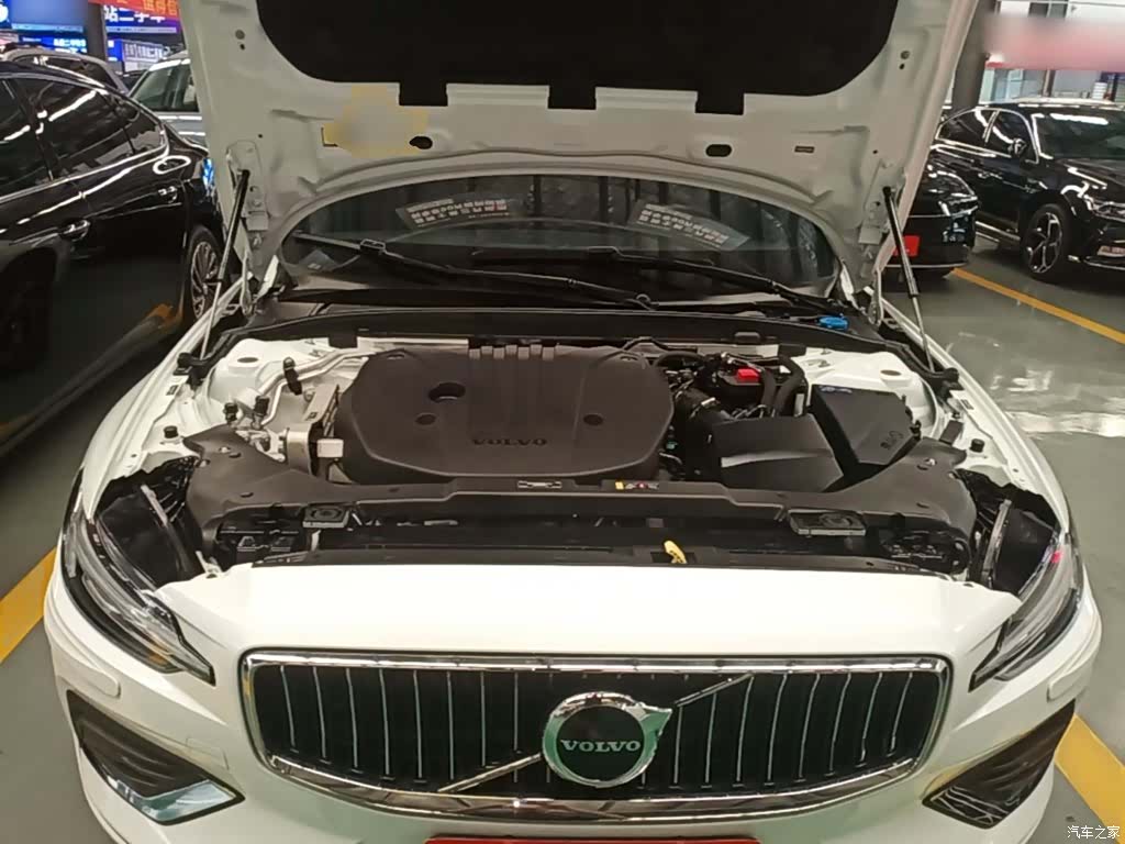 Volvo S60, 2025 20