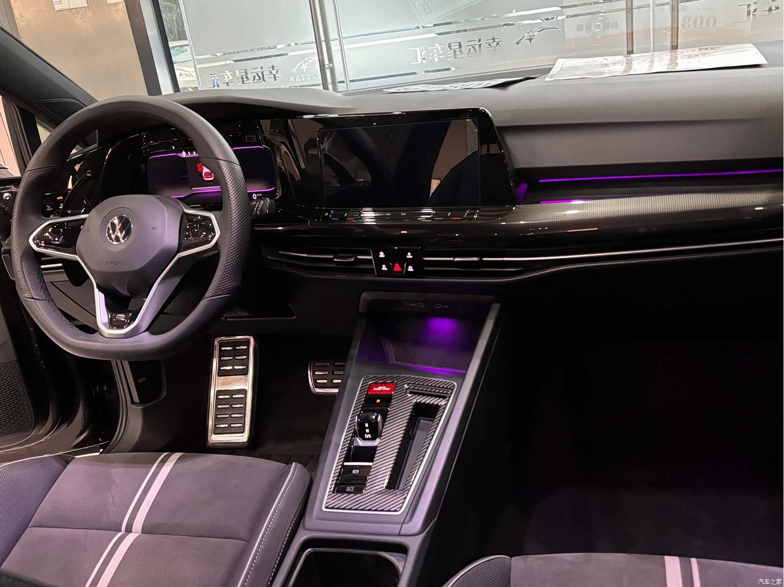 Volkswagen Golf, 2023 16