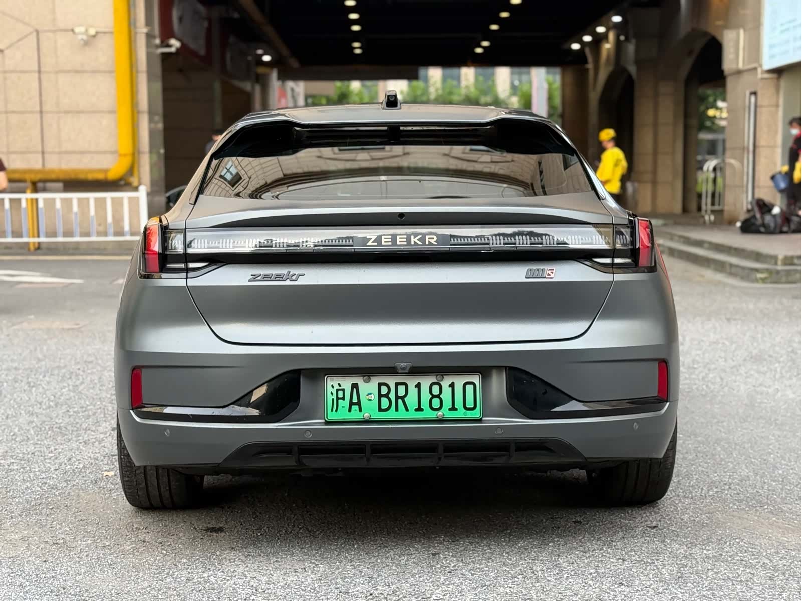 Zeekr 001, 2023 8