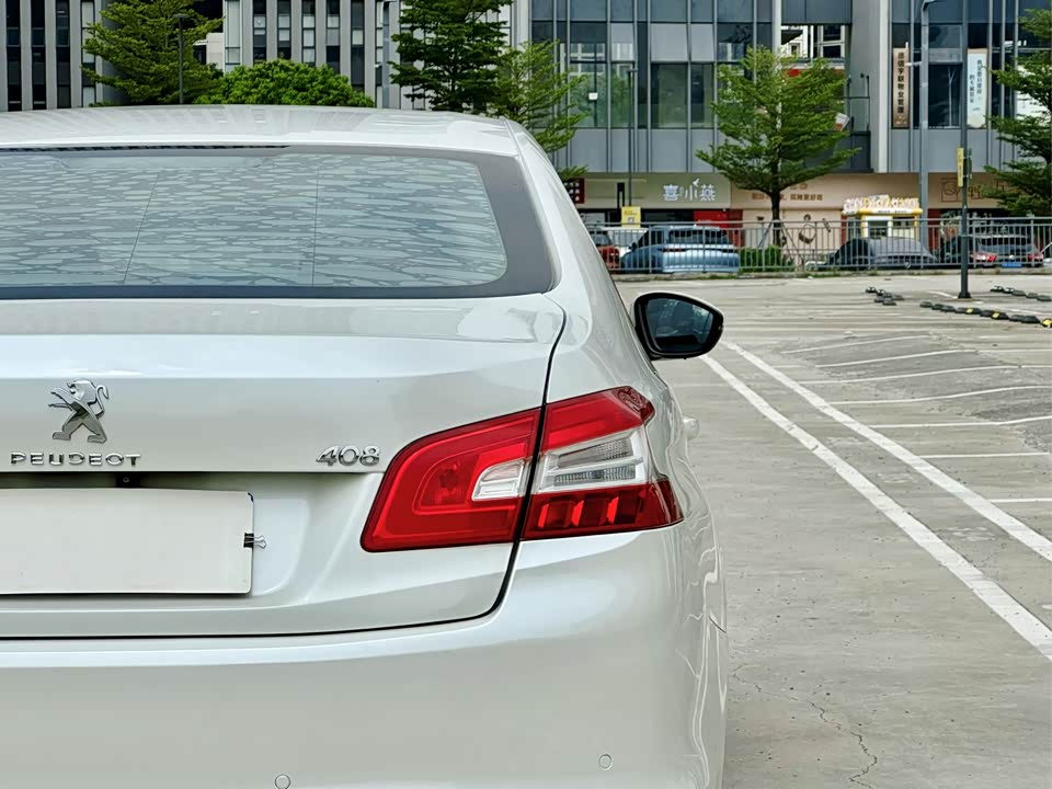Peugeot 408 Peugeot 408