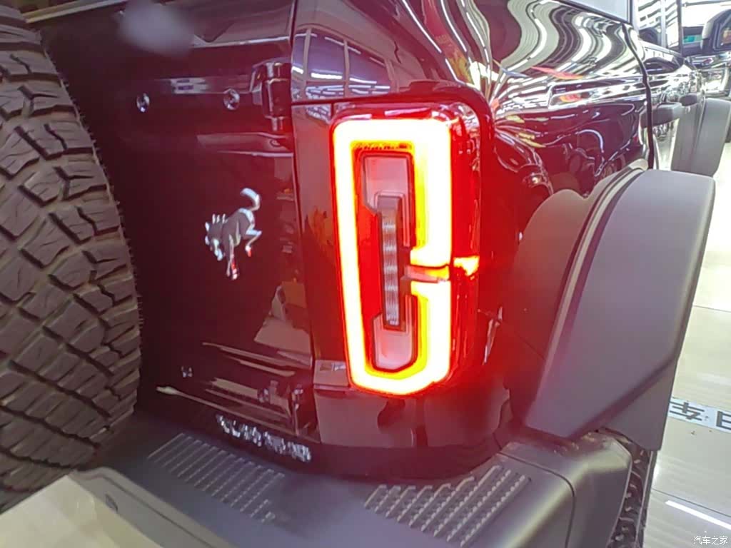 Ford Bronco, 2025 8