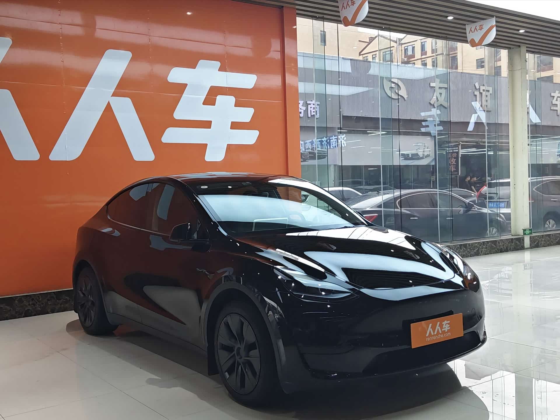 Tesla Model Y, 2023 3